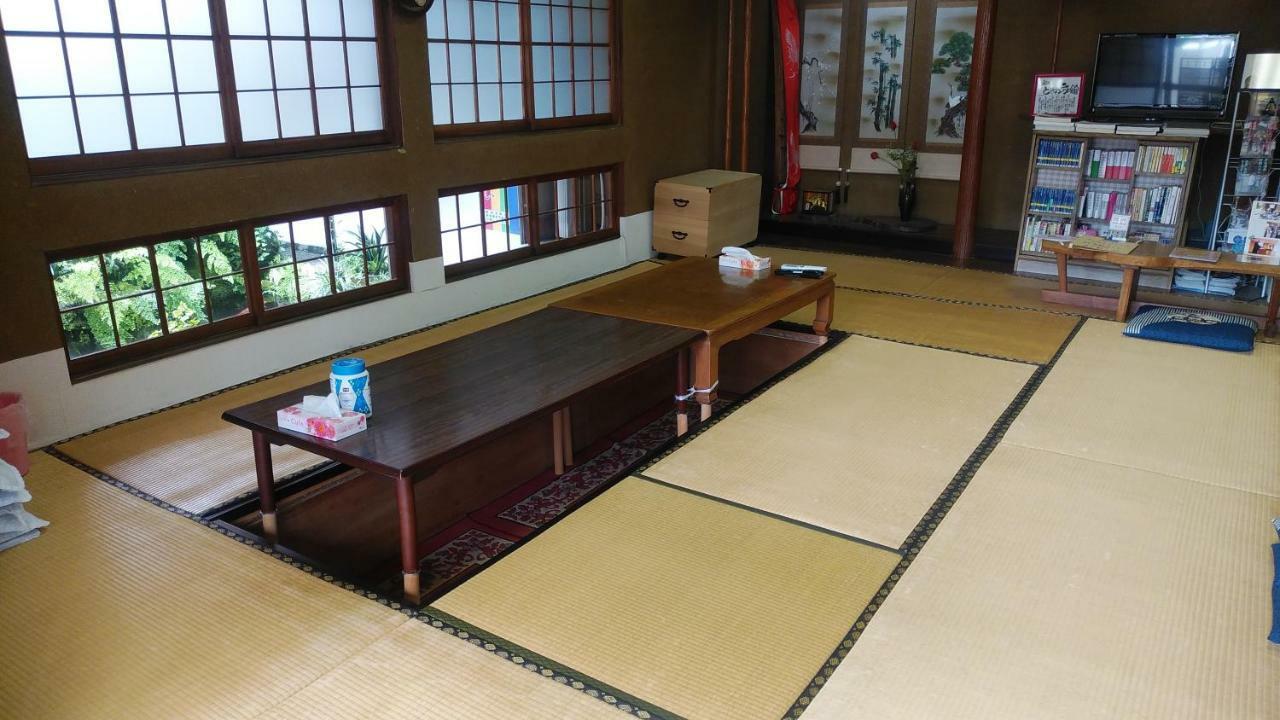 Walking Pilgrimage Hotel Tokiwa Ryokan Ozu  Exterior foto